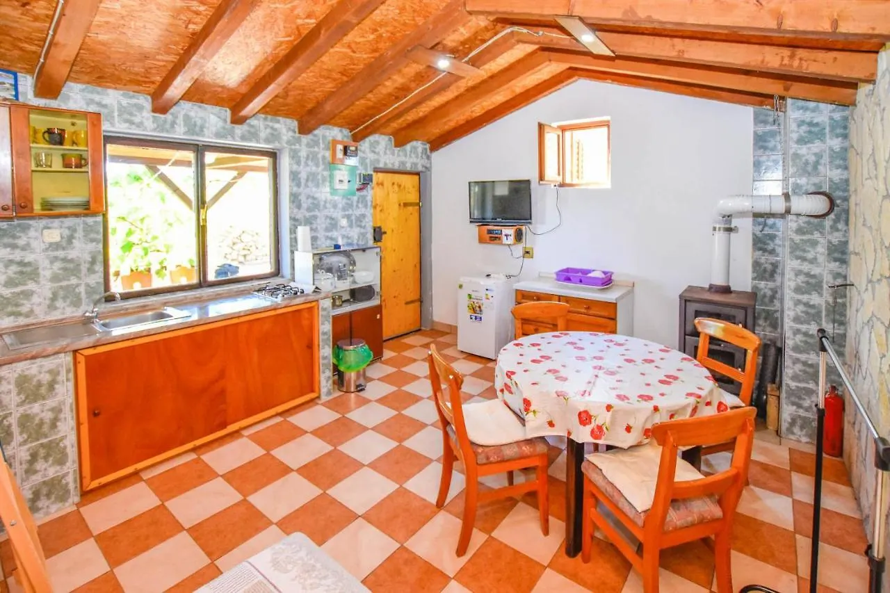 House Volak Vila Neviđane